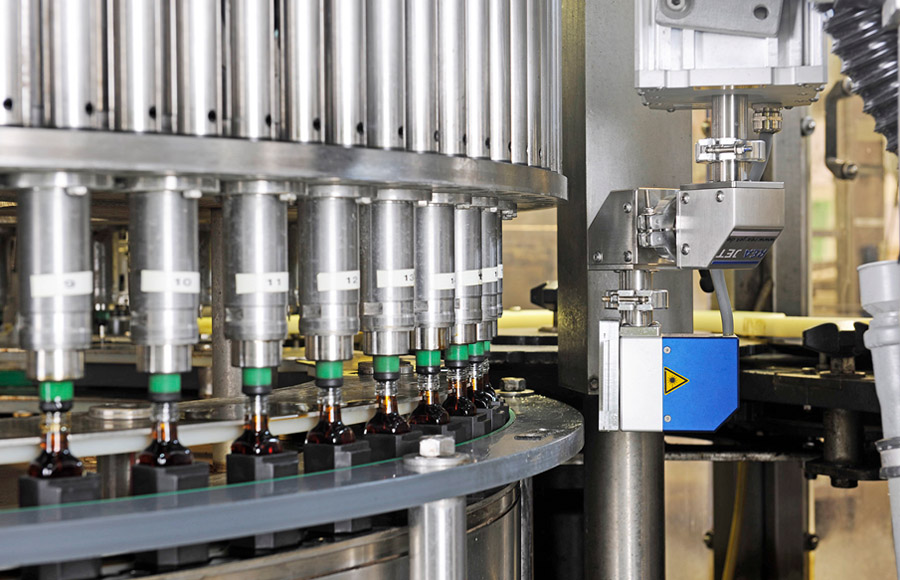 CO2-Laser Kennzeichnung auf Glas in der Getränkeindustrie - Übersicht - REA JET CL IP65