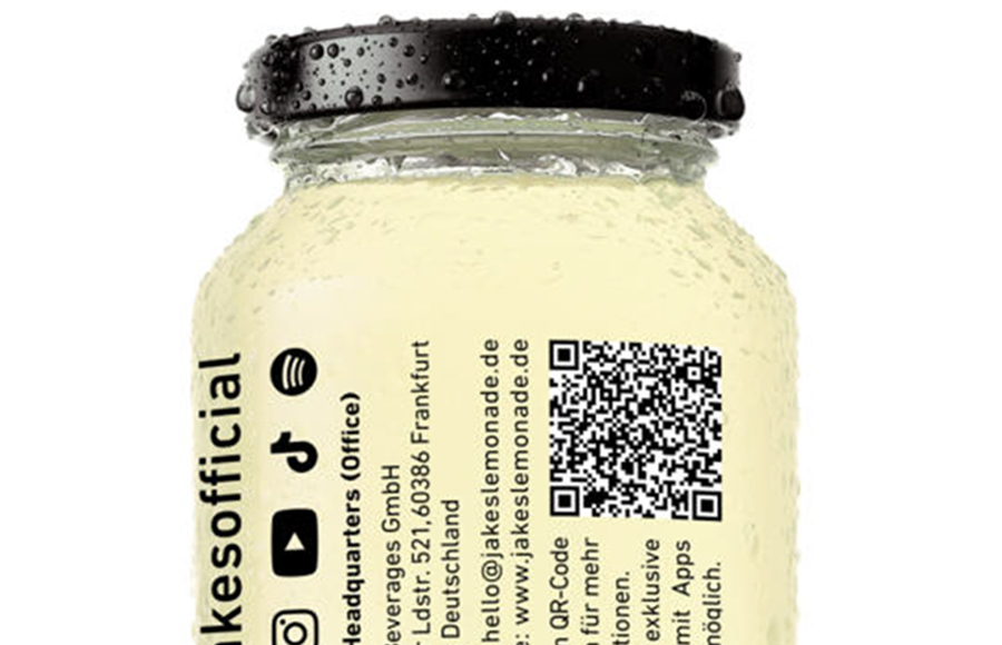 QR Code mit GS1 Digital Link auf einer Getränkedose mit Link direkt zum Produkt und allen Informationen über das Produkt