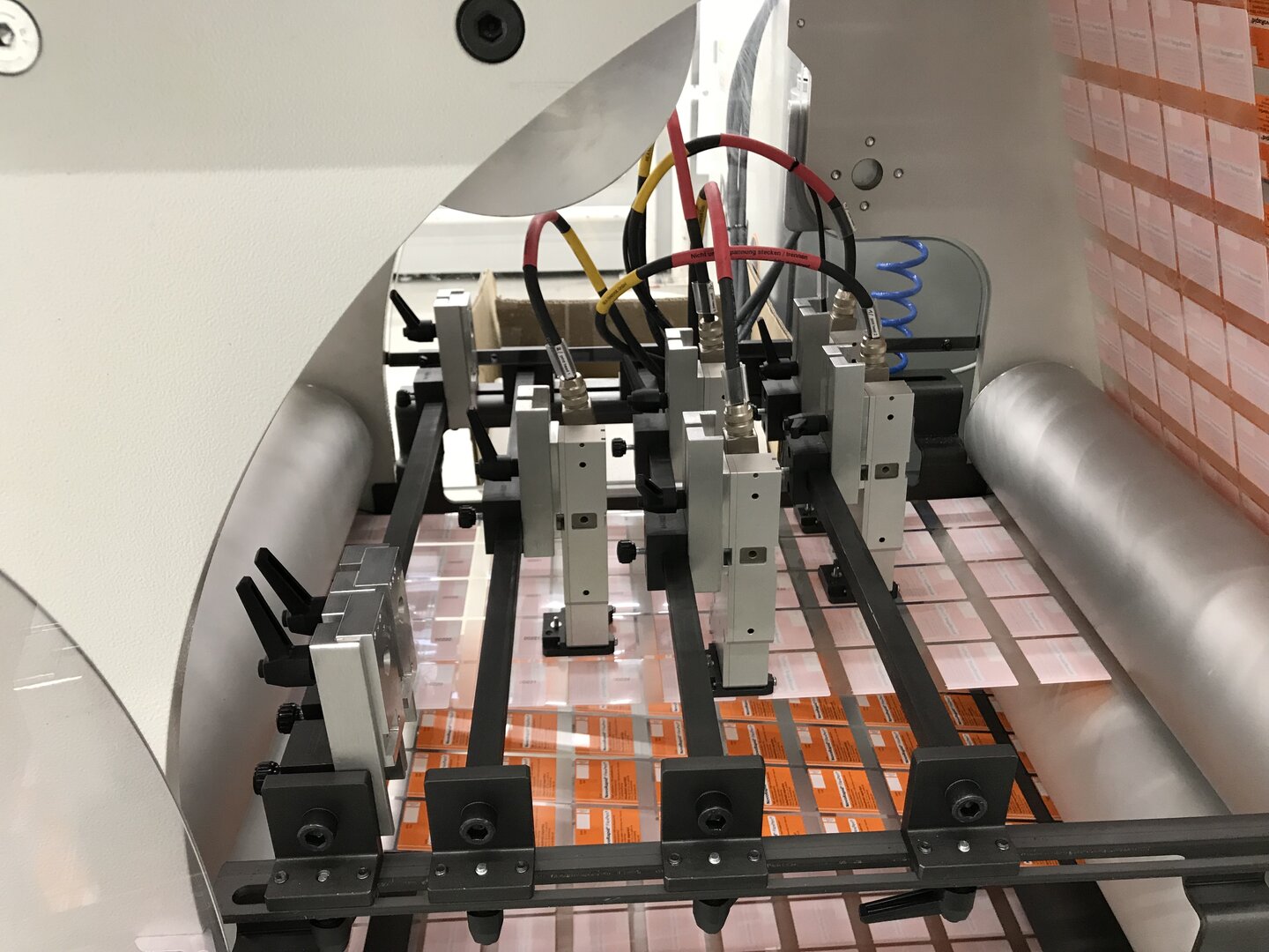 Printing industry - Marking and verifying printed products
