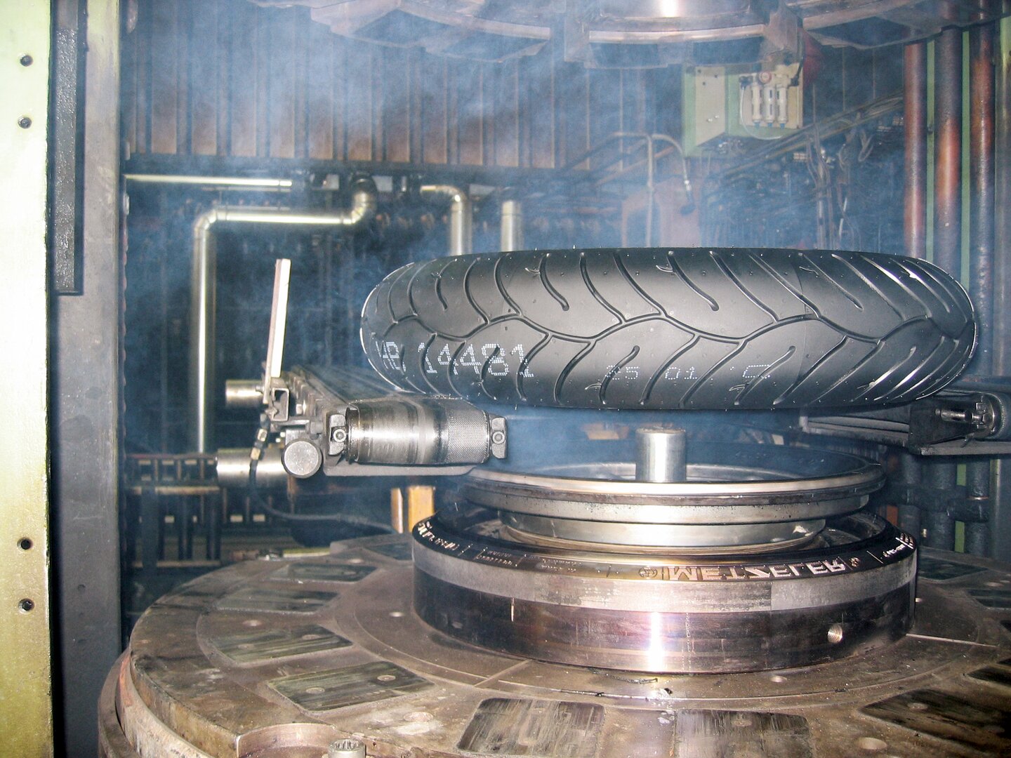 Inkjet coding and marking solutions for rubber