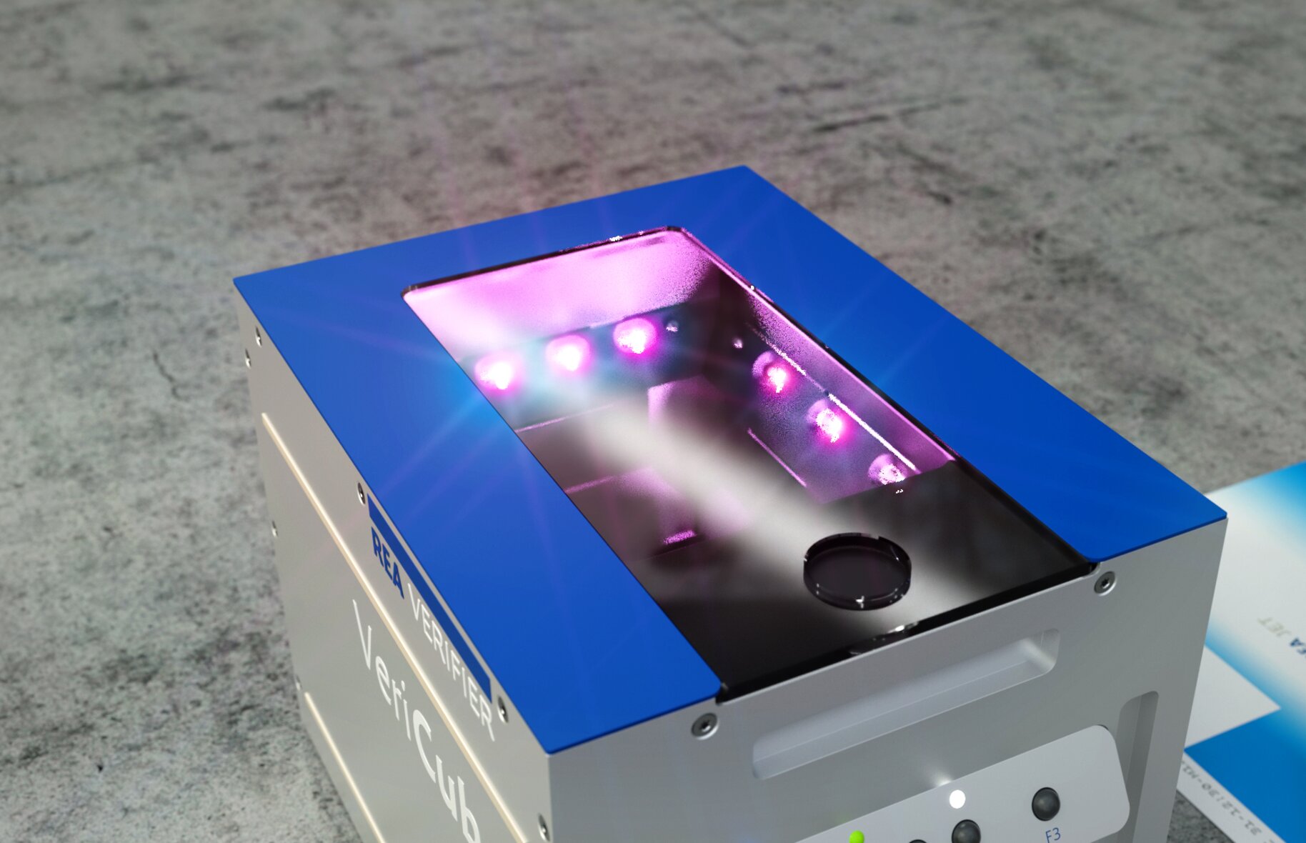 Vérificateur de codes UV invisibles – VeriCube UV | REA JET